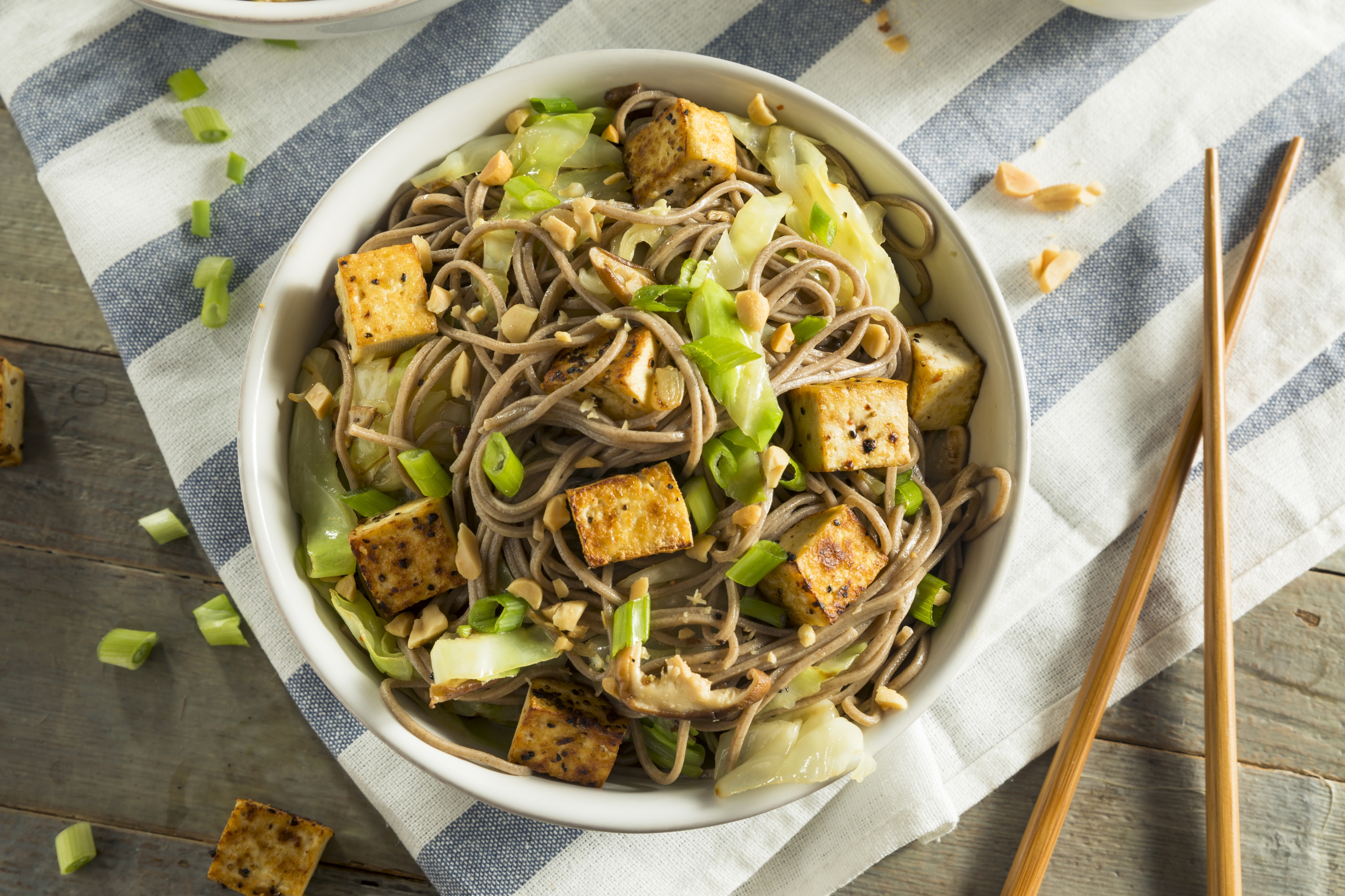 Noodles cu tofu si legume