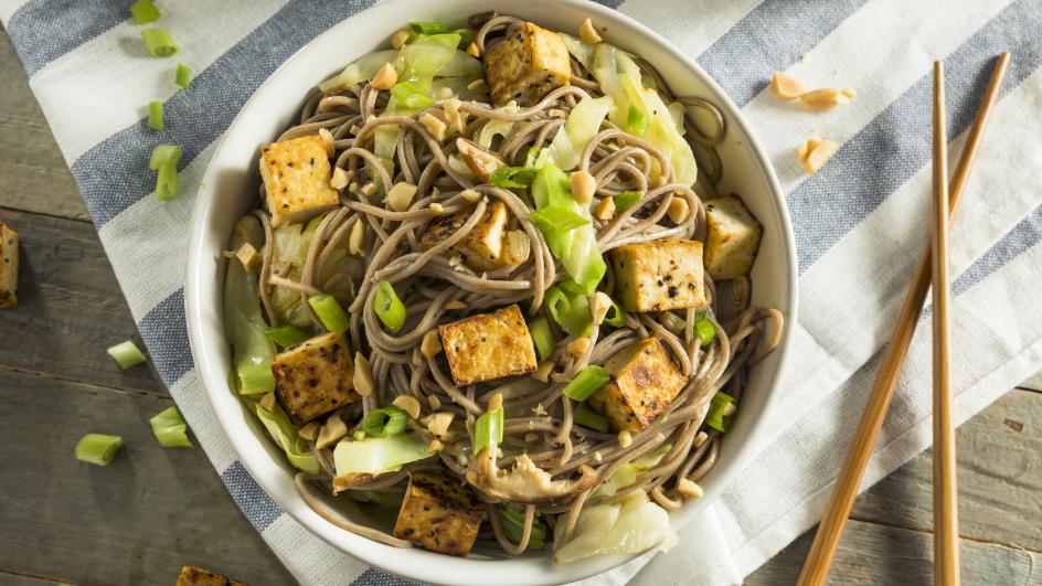 Noodles cu tofu si legume