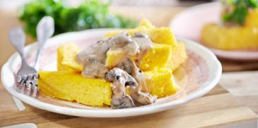 https://www.maggi.ro/sites/default/files/styles/ln_search_recipe_resultdesktop/public/srh_recipes/0ebd0fd5b52c6a67e1d8e5d63f60ff2a.jpg?h=b83608b2&itok=L4bhBAaq