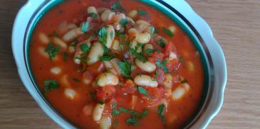 https://www.maggi.ro/sites/default/files/styles/ln_search_recipe_resultdesktop/public/srh_recipes/1e56fa709c108d80d5e1f82ad0f0534a.jpg?h=80336c02&itok=X8uXf-rR