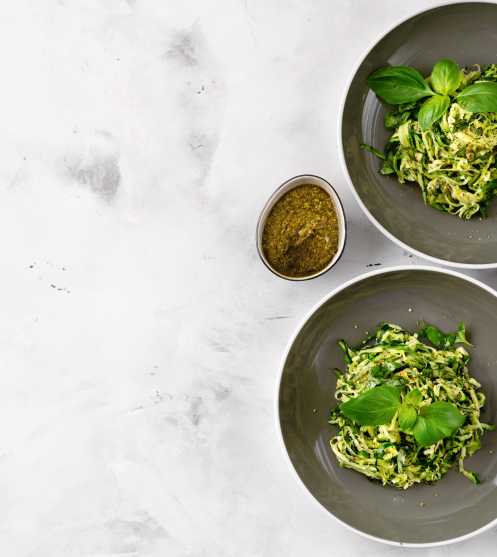 Noodles din zucchini cu usturoi si parmezan