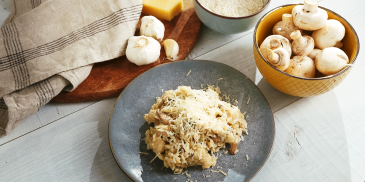 Risotto cu pui si ciuperci​