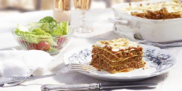 Lasagna cu sos Bechamel