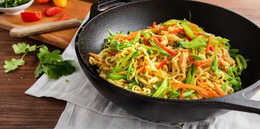 Noodles cu legume in stil vietnamez