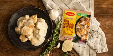 MAGGI Ideea Zilei pentru pui cu sos cremos cu usturoi