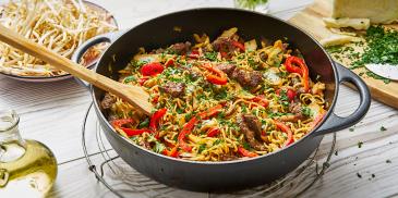 Chili noodles cu vita